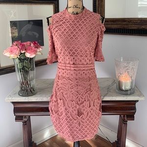 SHARAGANO blush pink lace cold shoulder dress S 6